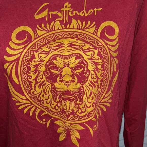 Next Level - Gryffindor Red Top - XL - Picture 2 of 4